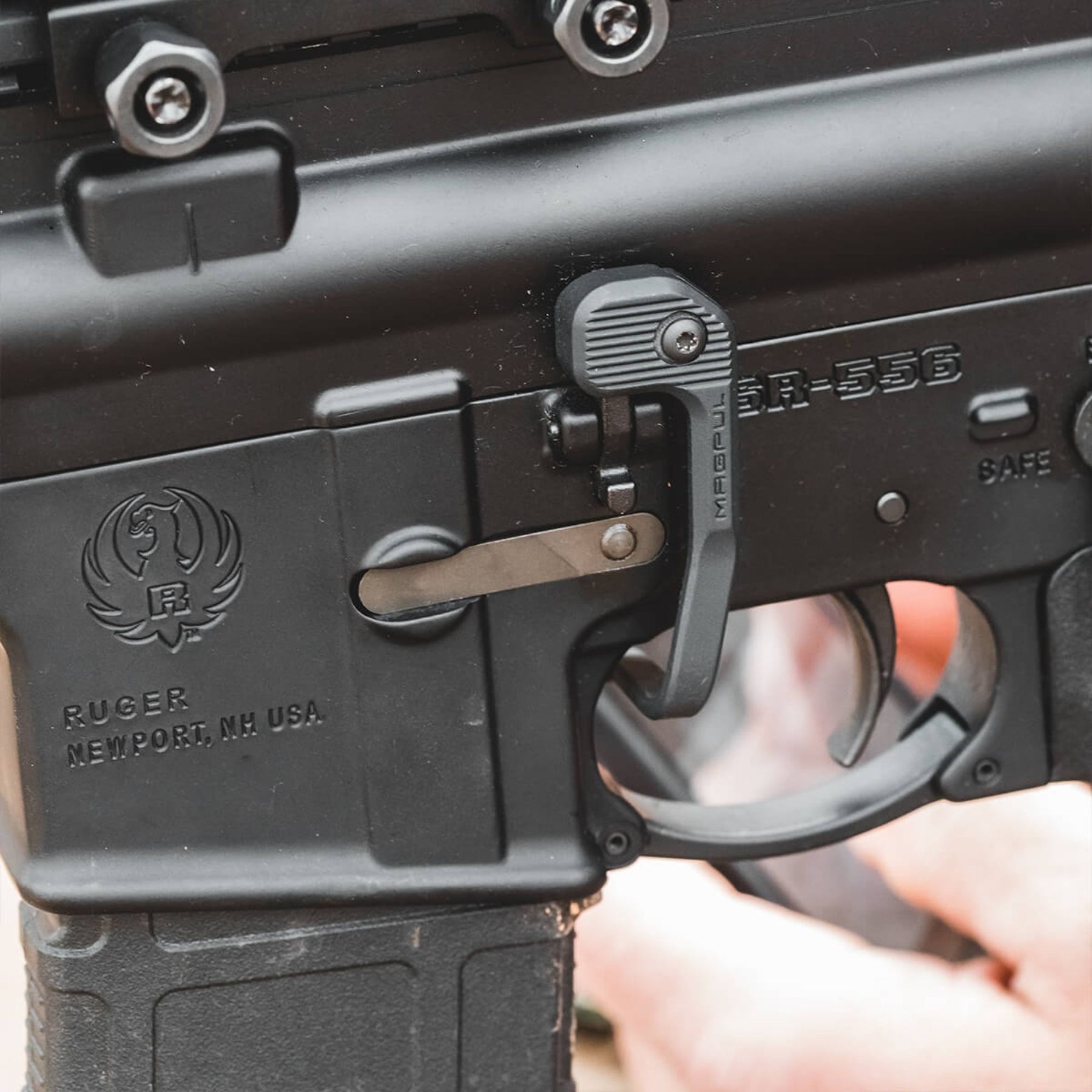 MAGPUL | B.A.D. LEVER - Dispositivo di assistenza alla ricarica per AR15