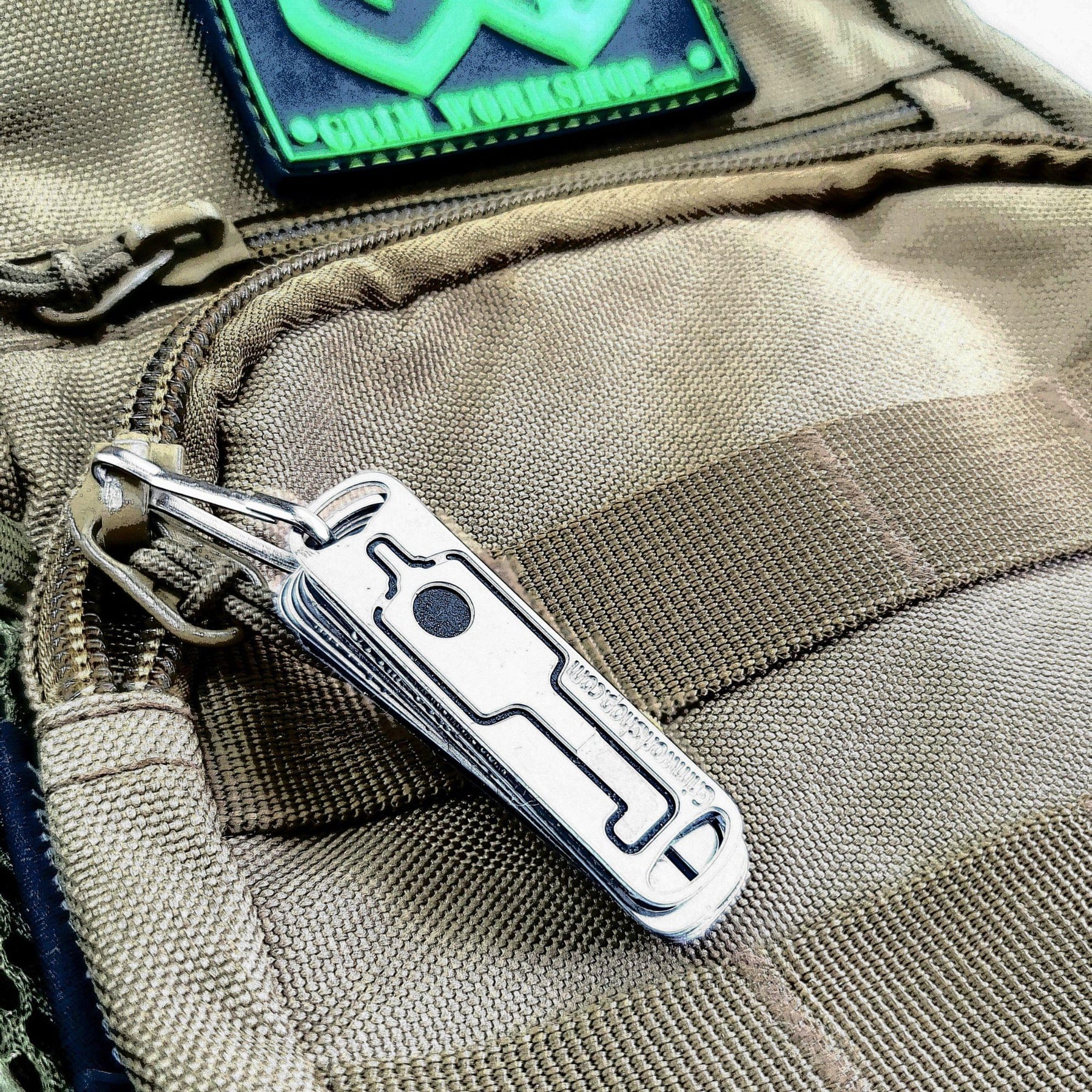 GRIM WORKSHOP | HANDCUFF KEY MICRO TOOL - Portachiavi con chiave manetta