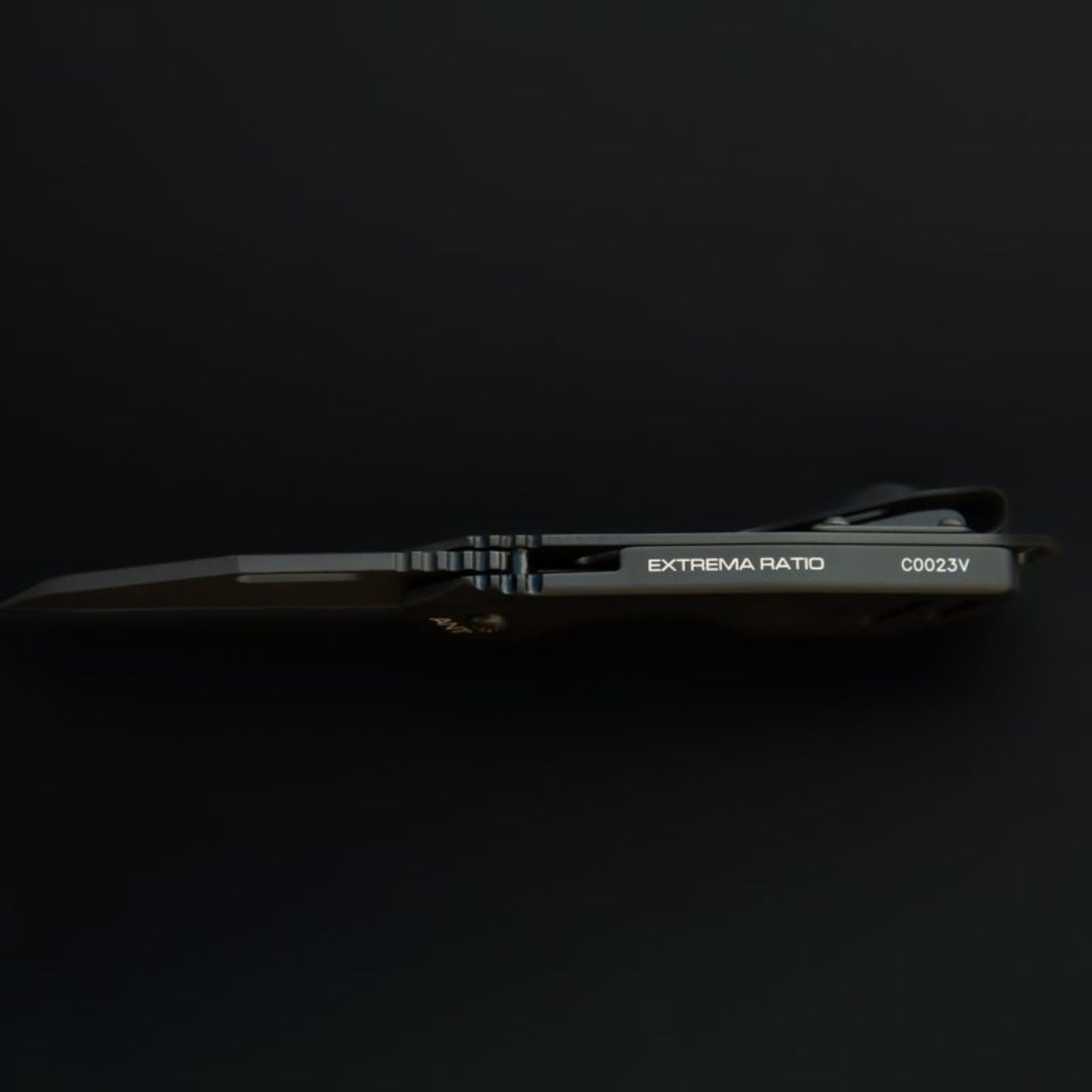 EXTREMA RATIO | ANT BLACK N690 - Coltello chiudibile EDC