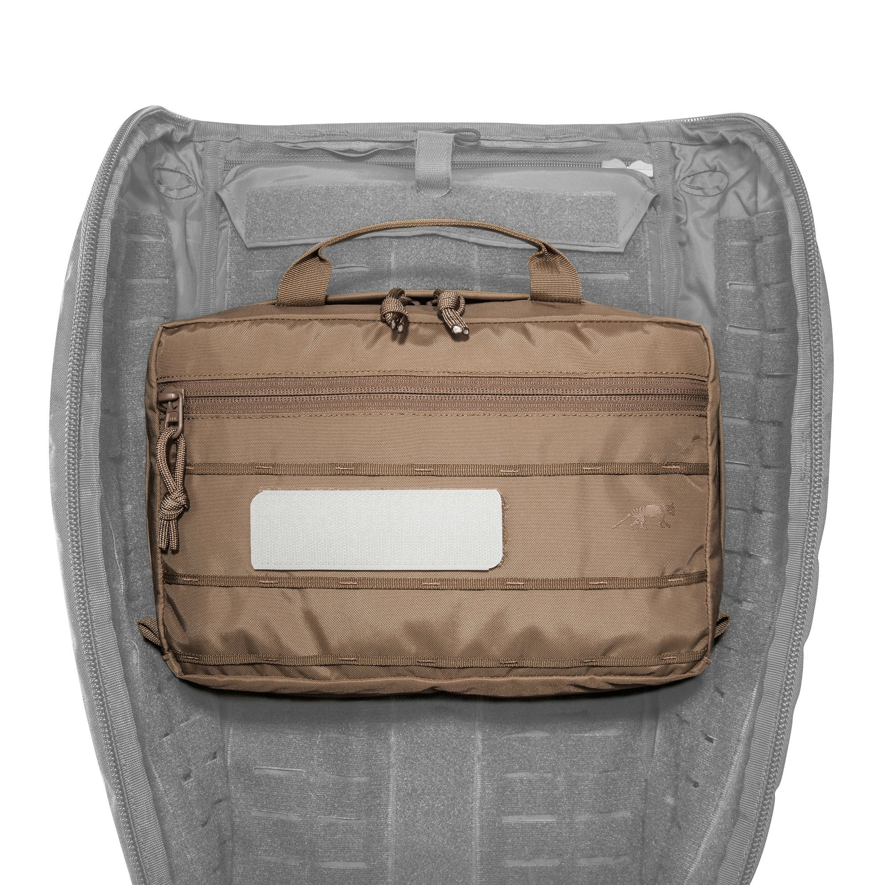 Borsa tattica TASMANIAN TIGER MULTIPURPOSE POUCH VL con maniglia superiore, con patch identificativa - ideale per organizzare attrezzatura militare, outdoor o EDC, su backpacco.it