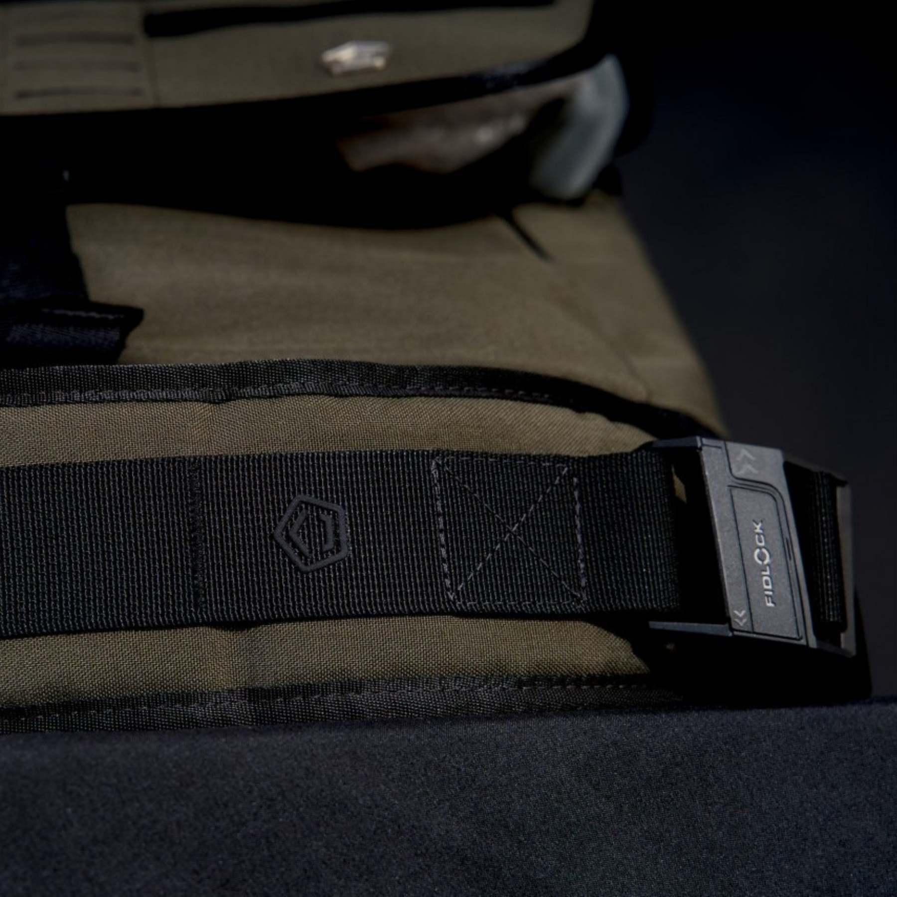 PENTAGON | CONSUL SIDE MESSENGER BAG - Borsa da 13 L