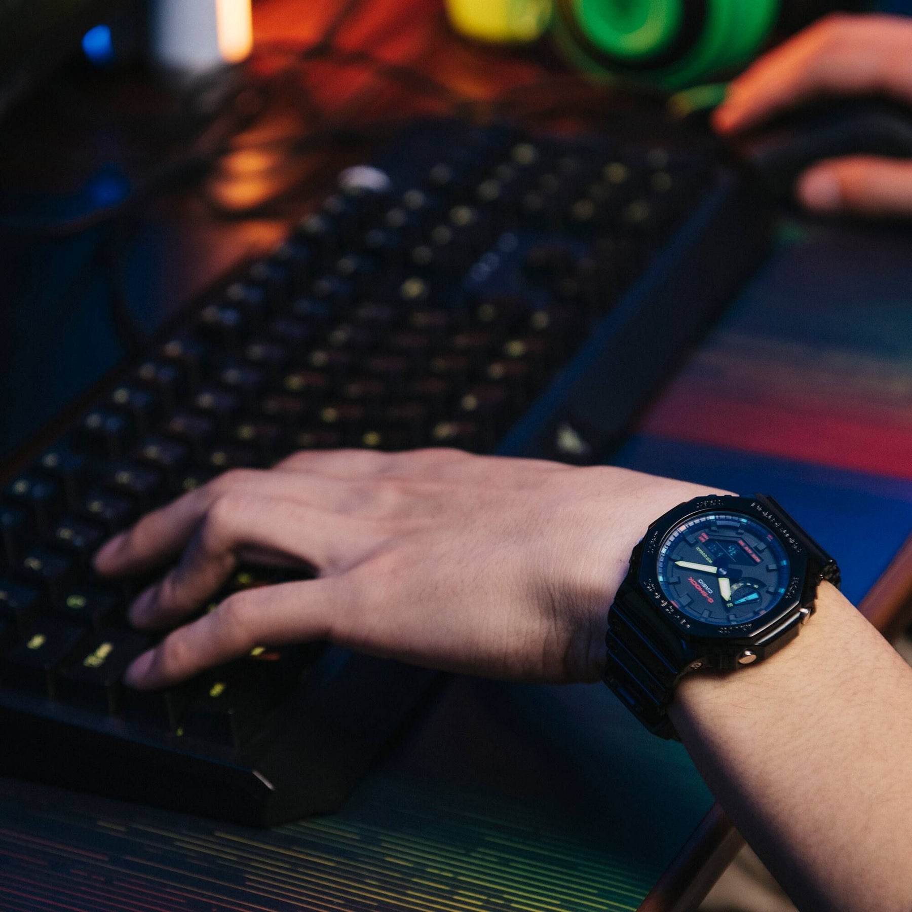 CASIO | G-SHOCK GA-2100RGB-1A - Orologio rugged