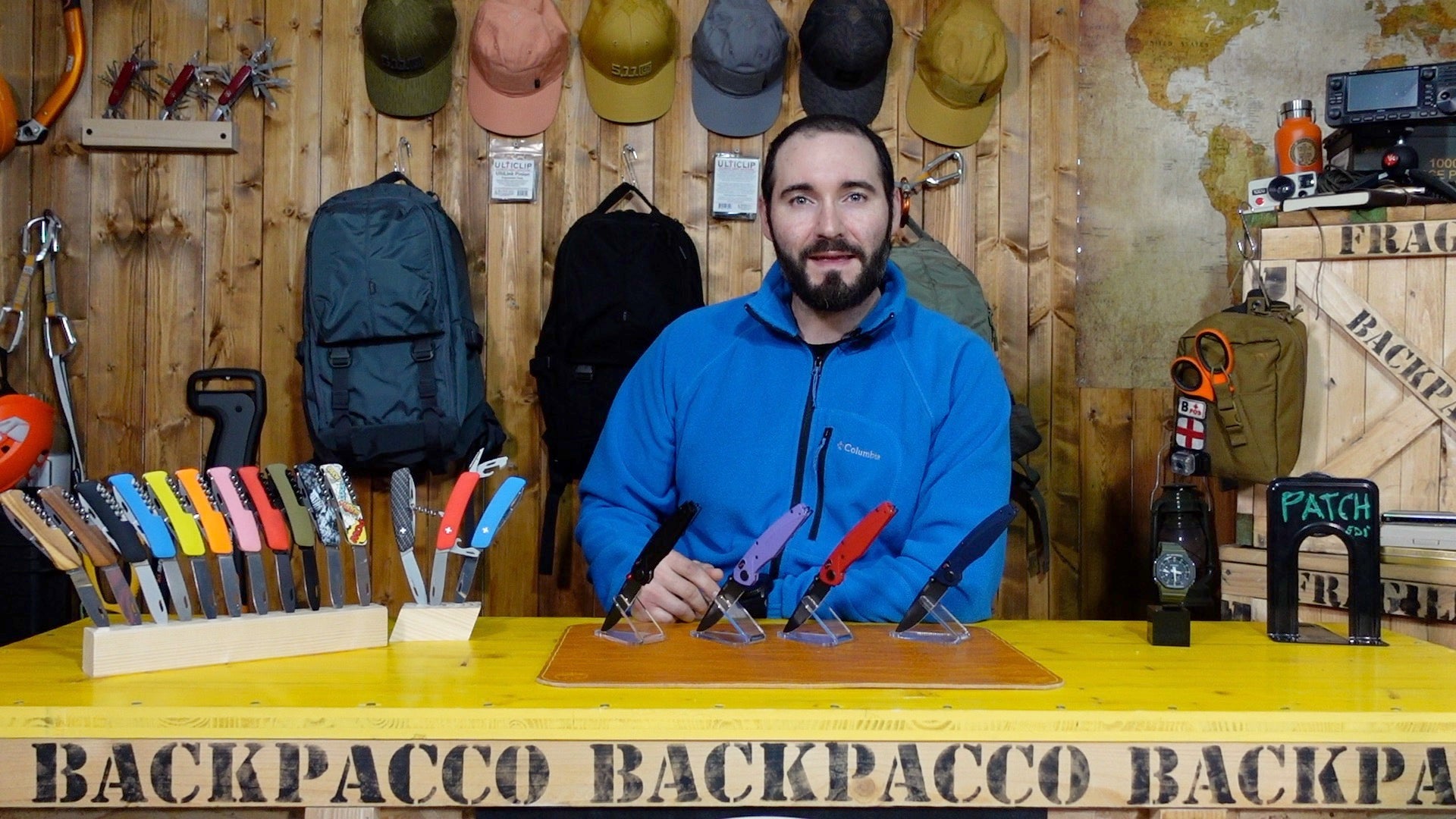 Paolo di backpacco spiega l'A100 di Acta Non Verba