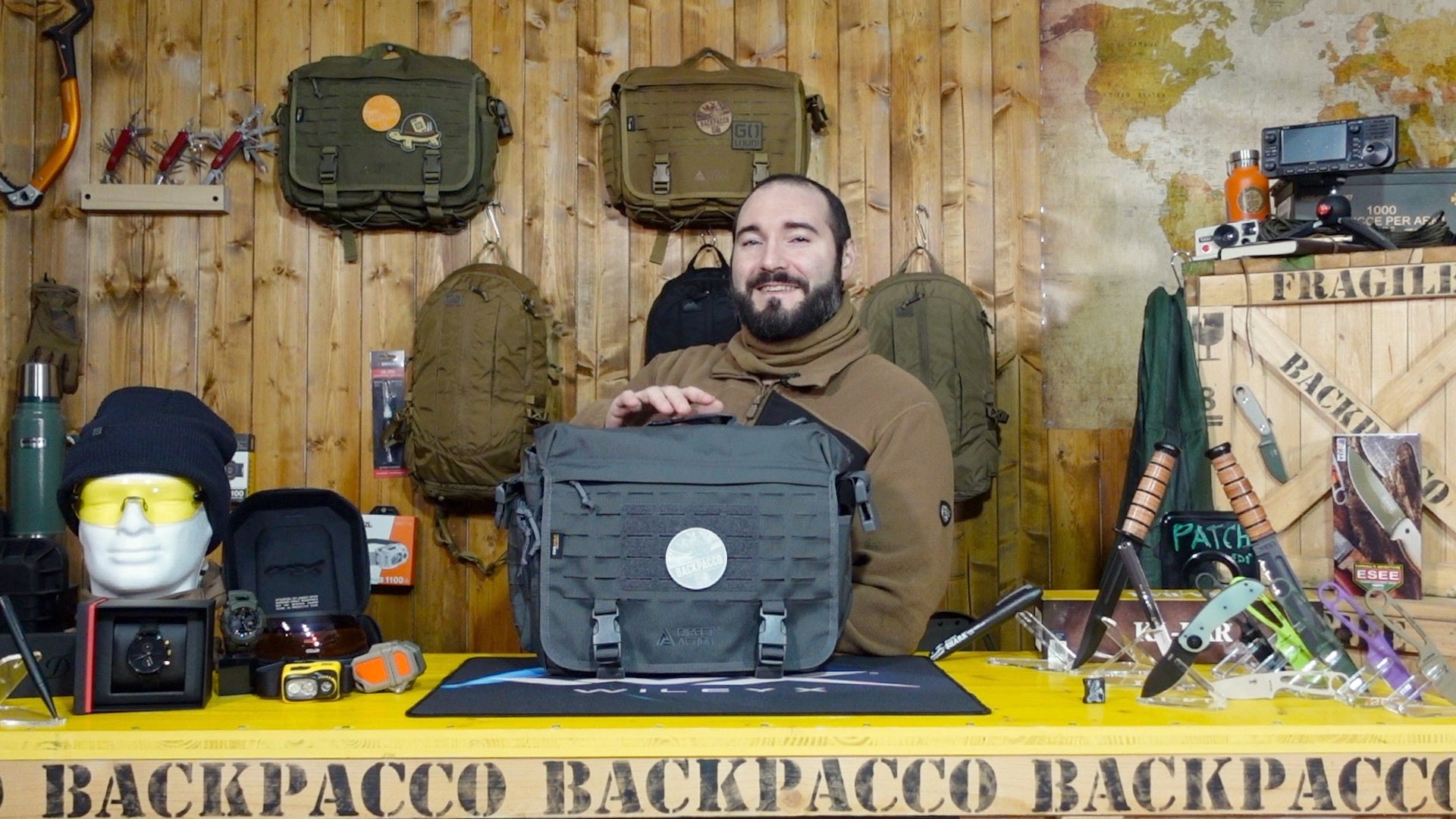 PAOLO DI BACKPACCO SPIEGA LA Direct Action Messenger Bag