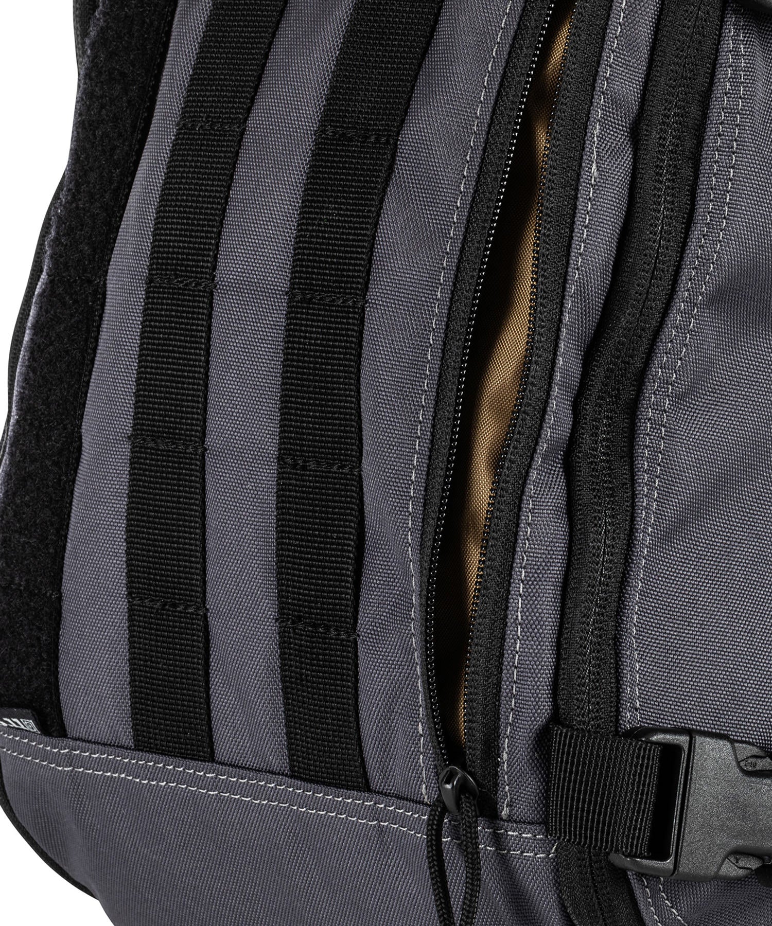 Dettaglio del nylon 1050D del rapid sling pack 5.11