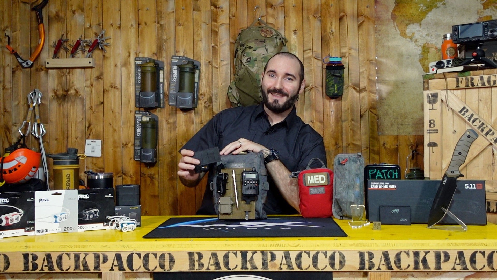 Paolo di Backpacco spiega i Molle adapter insert di helikon