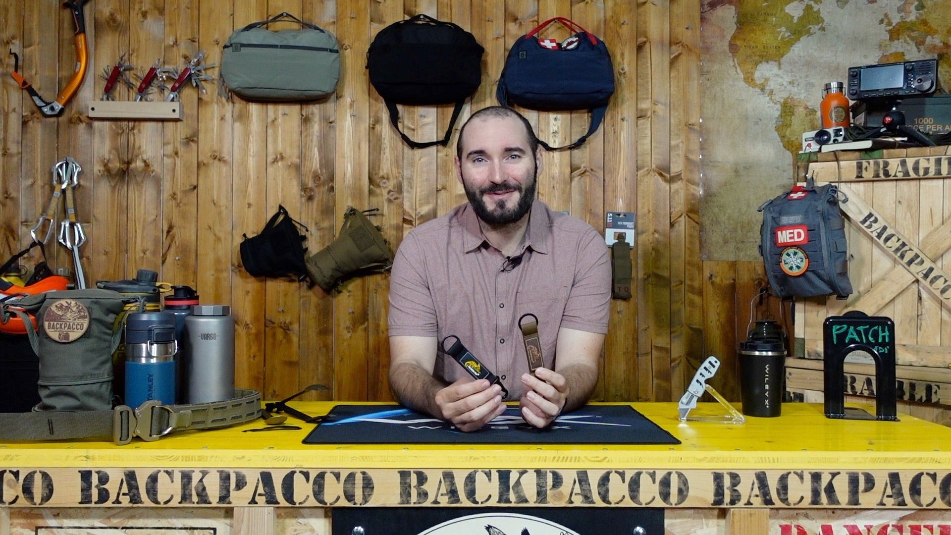 Paolo di Backpacco spiega HELIKON-TEX | SNAP HOOK KEYCHAIN