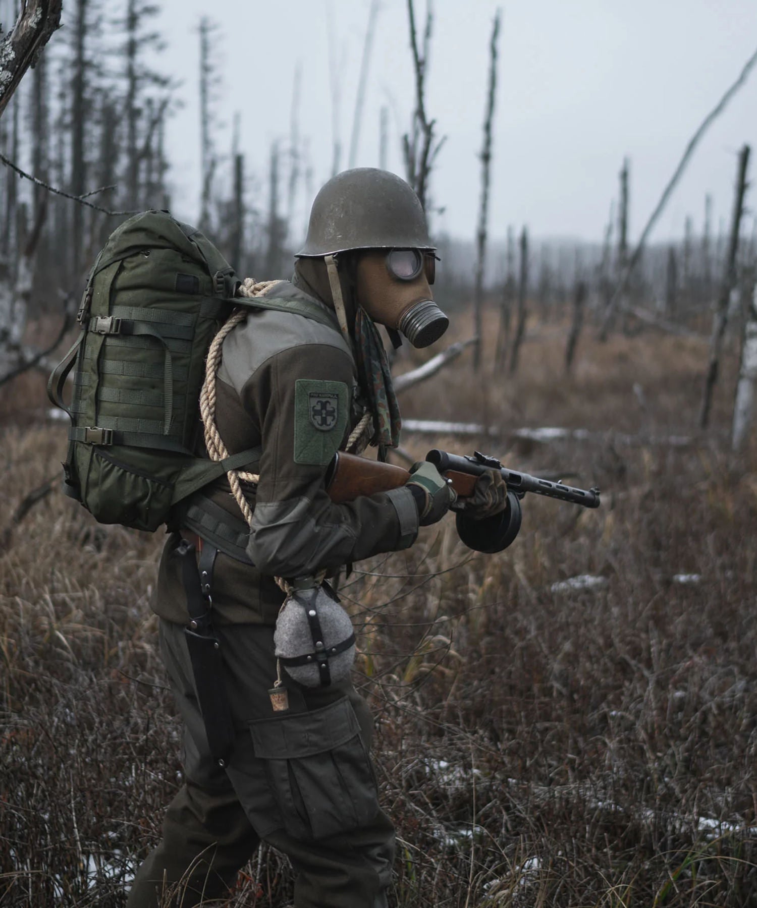 zaino savotta Jaakari M usato in una rievocazione storica della prima guerra mondiale