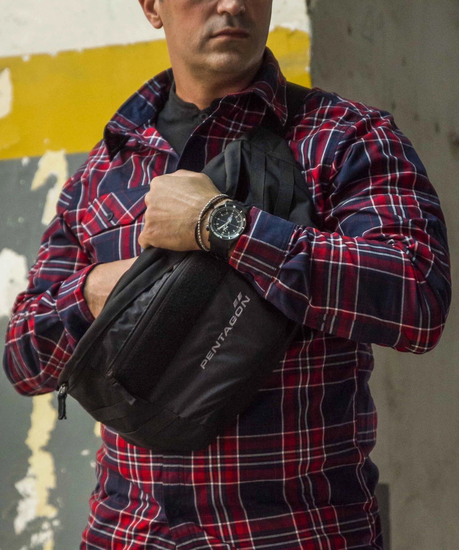 pentagon telamon bag
