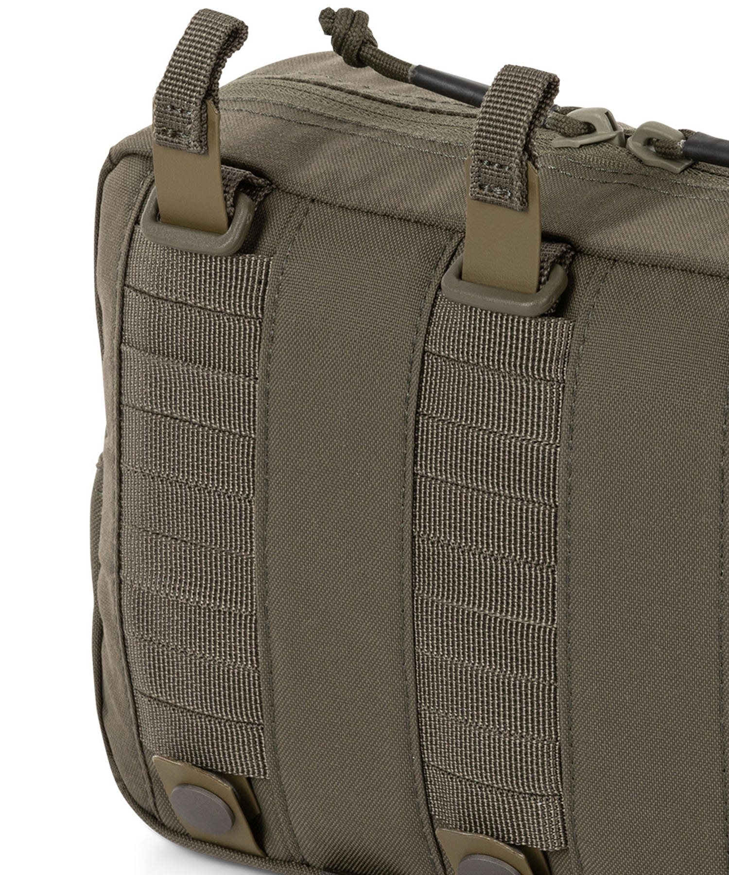 dettaglio delle chinghiette in hypalon per la flex pouch 9x6 di 5.11 tactical
