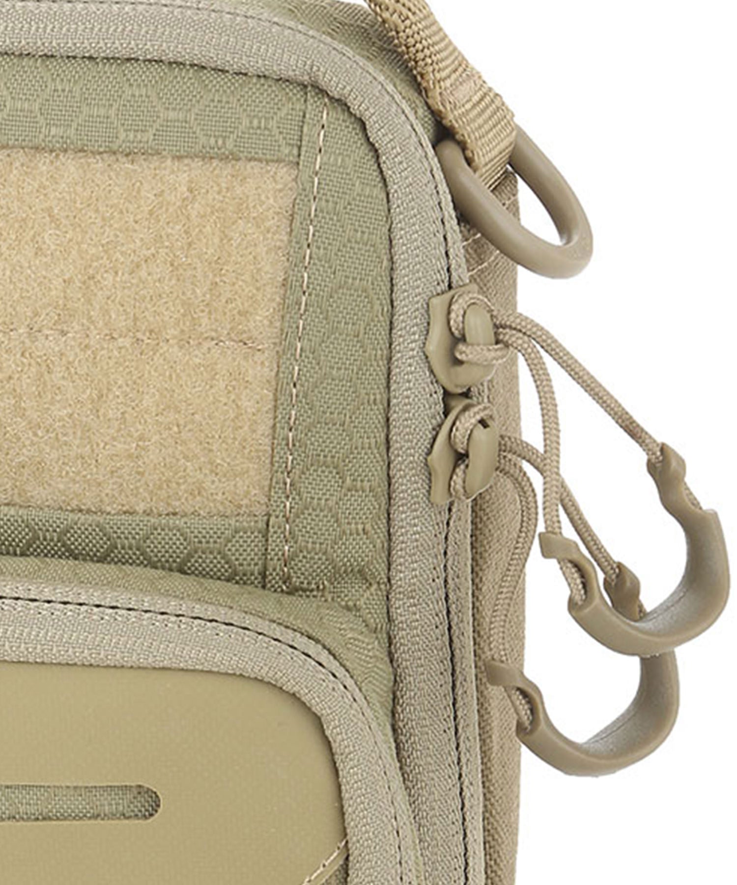 dettaglio delle zip ykk e dei cursori Positive grip della pouch DEP di maxpedition