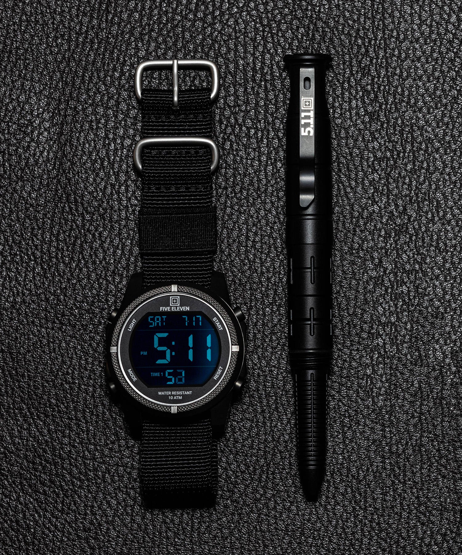 penna tattica Vlad di 5.11 con orologio