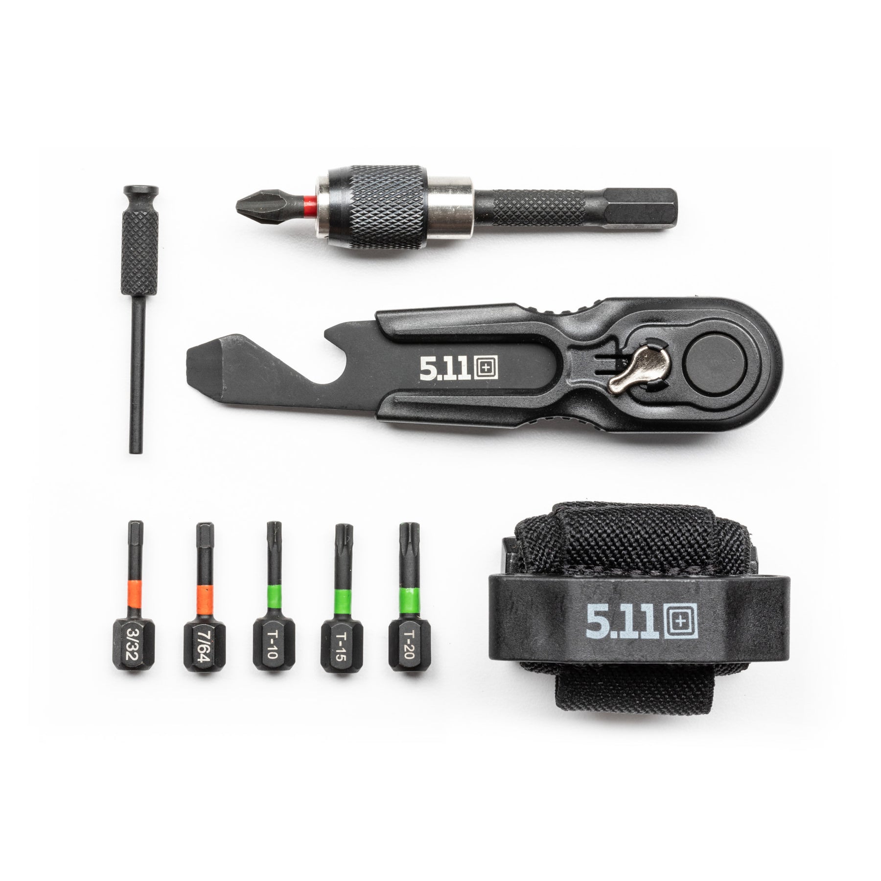 5.11 tko nella sua custodia elastica con tutti gli accessori aperto