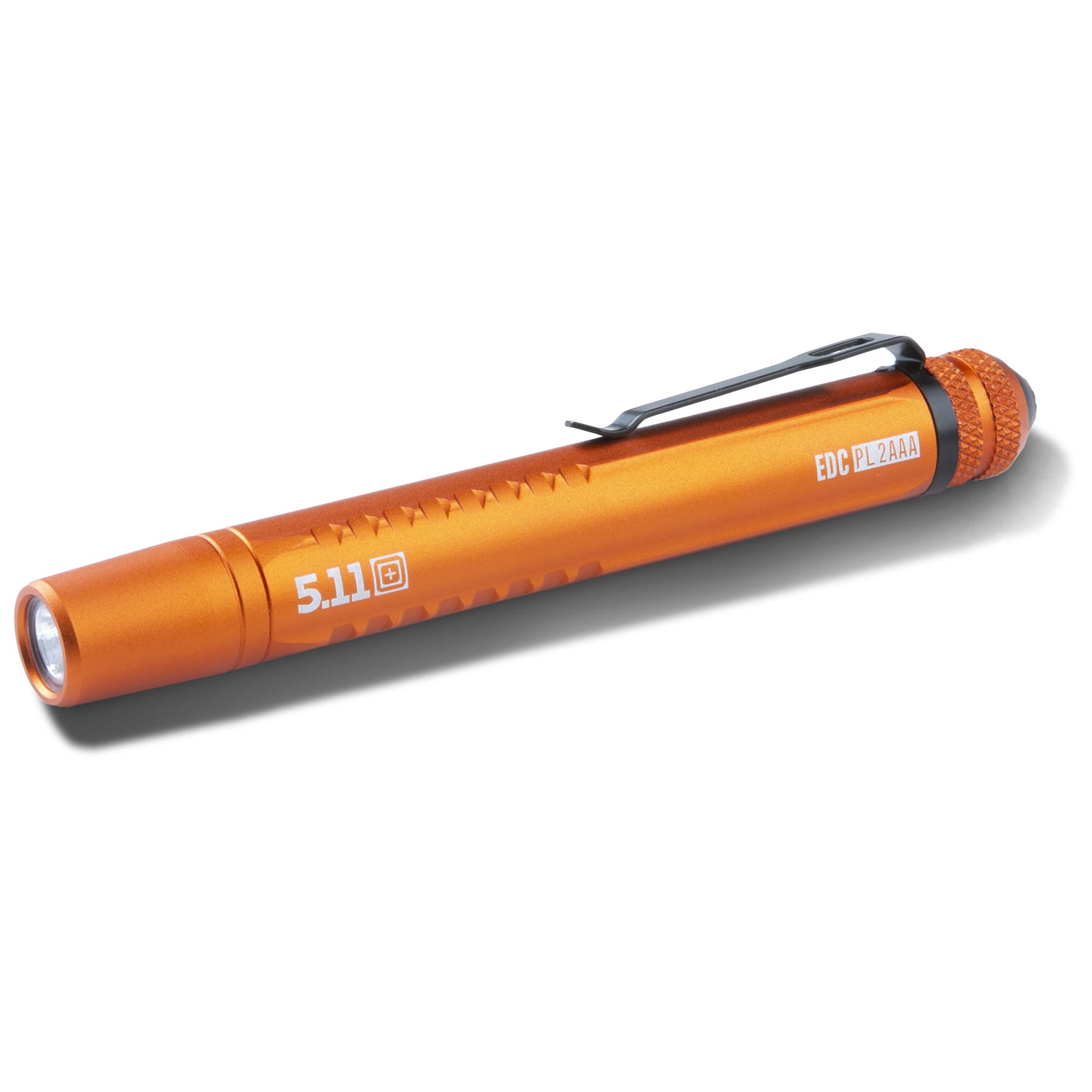 53380 - torcia tattica di 5.11 - EDC PL2AAA colorazione orange (arancione) - vista diagonale