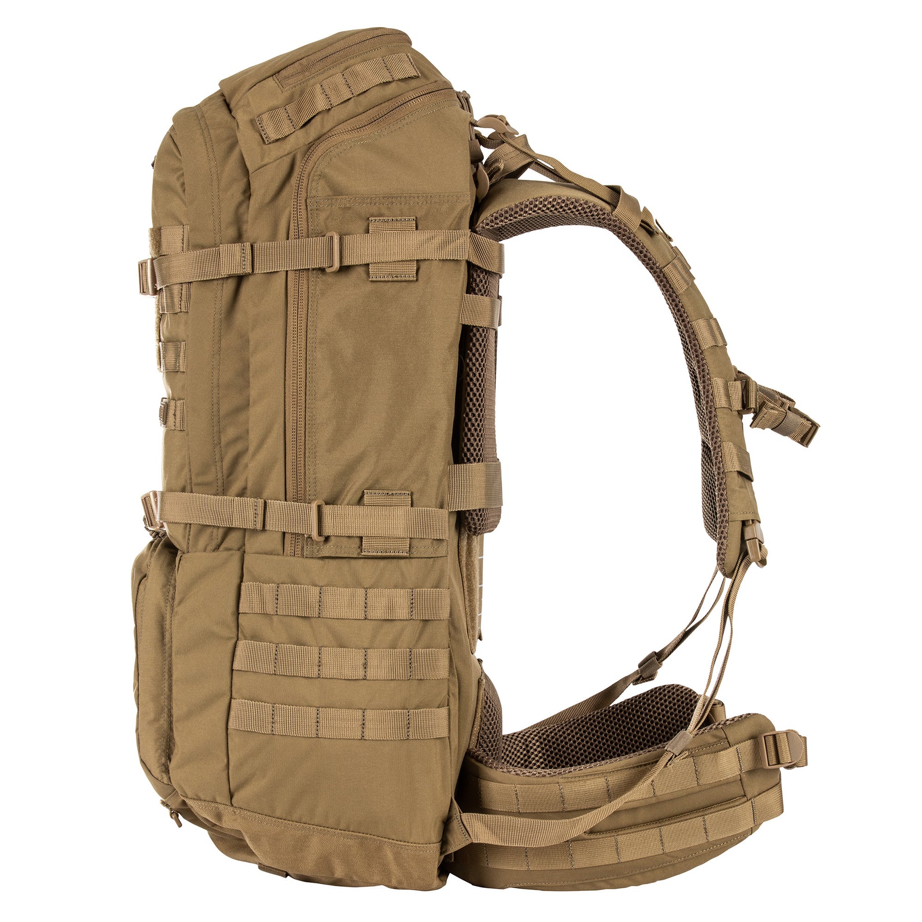 ZAINO RUSH100 60 litri di 5.11 Tactical Kangaroo (sabbia) - vista laterale con cinturone montato