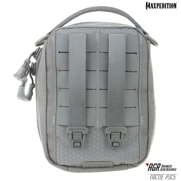 Le TacTie Polymer di Maxpedition nella variante gray da 15.6cm agganciate ad una pouch