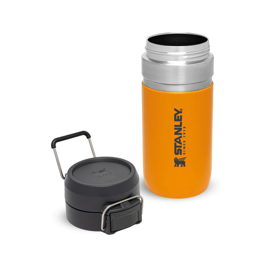 borraccia stanley go quick flip da 0.47 litri colore saffron - con tappo svitato