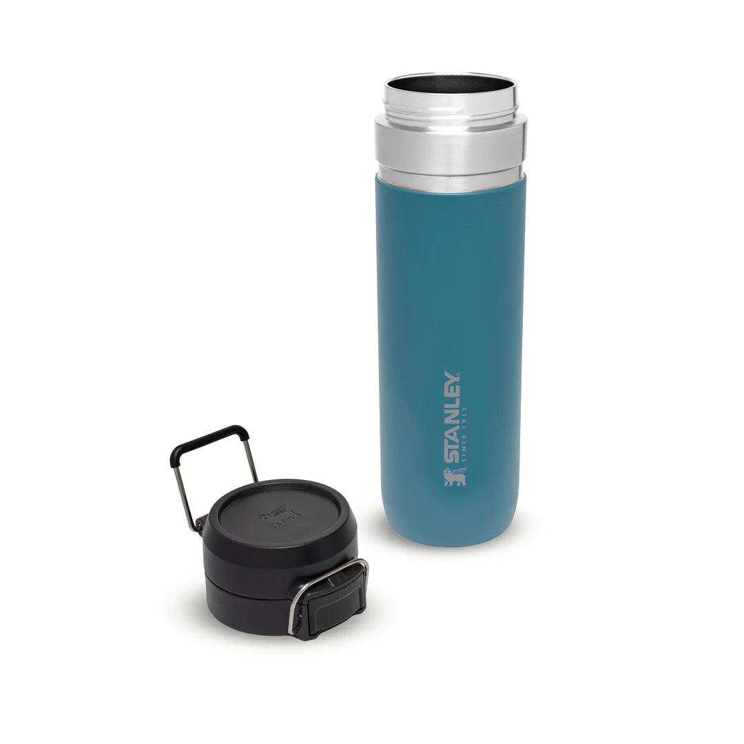 borraccia stanley go quick flip da 0.7 litri colore lagoon - con tappo svitato