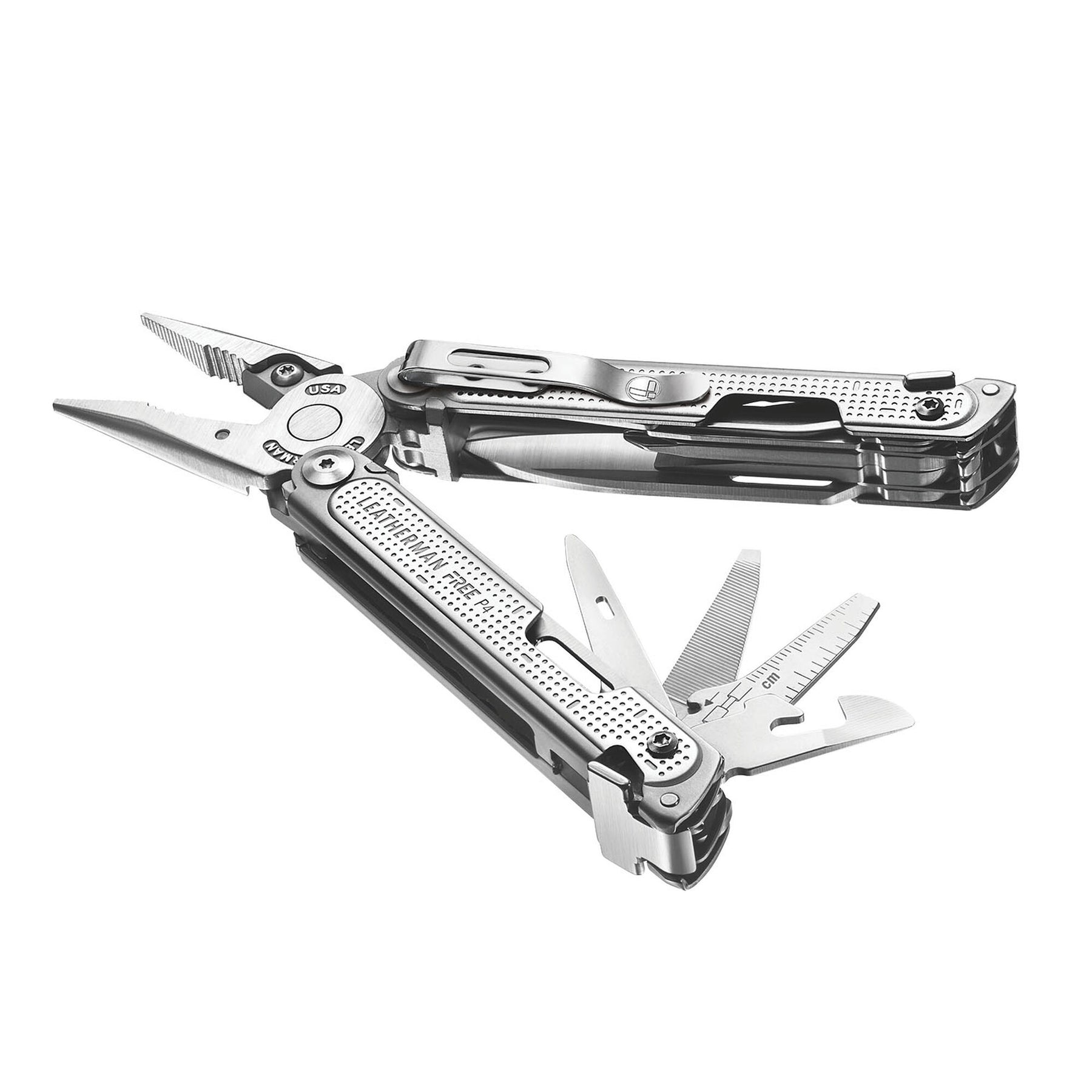 Leatherman Free P4 aperto con vista angolata