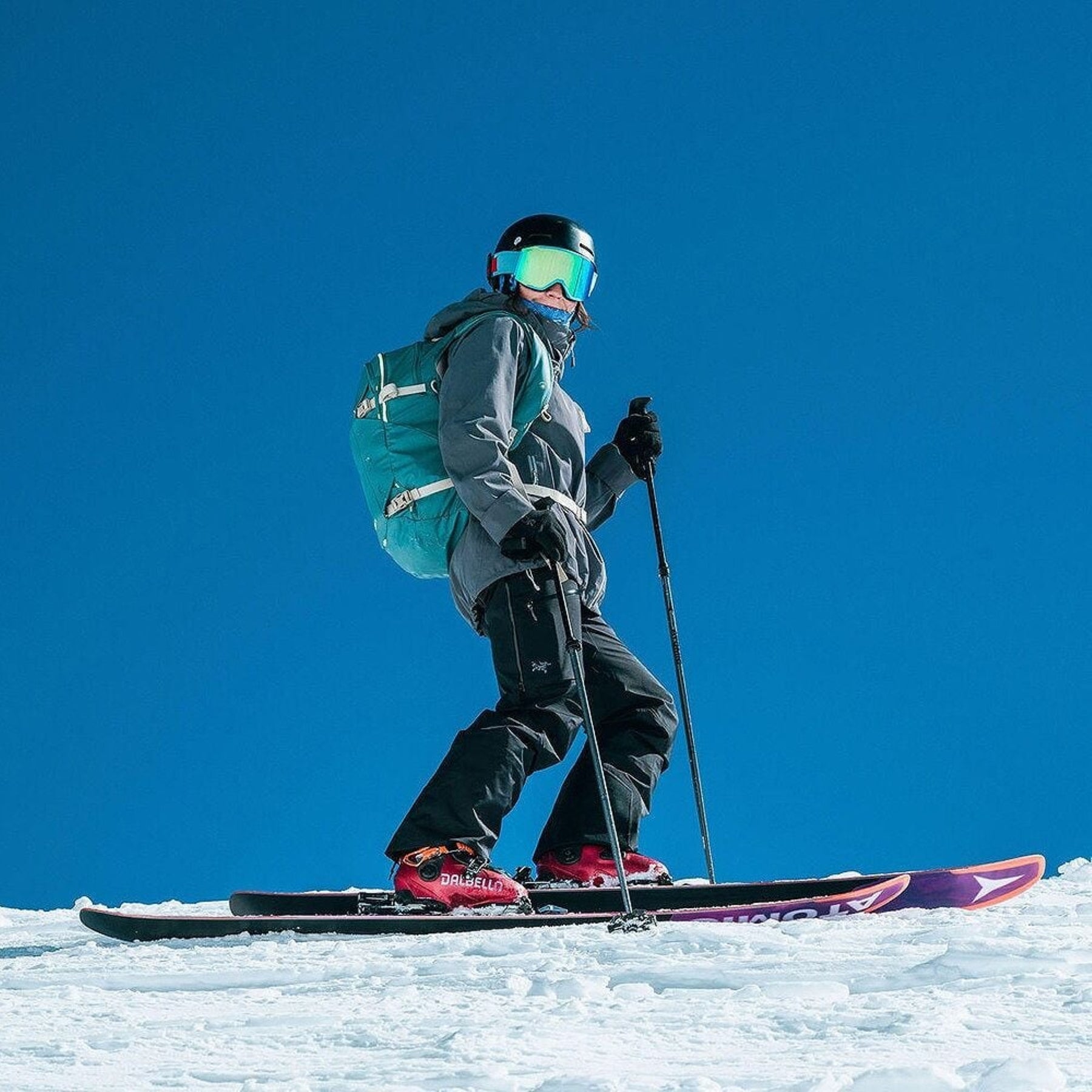 Zaino da sci e snowboard Osprey Glade 20 da 20 litri, zaino idratazione compatibile e a basso profilo per attività invernali, con spallacci a contatto e cinghie regolabili, per l'attrezzatura da neve e sicurezza