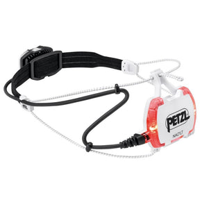 Petzl NAO LT torcia frontale ricaricabile da 600 lumen, fascia ergonomica, luce posteriore rossa e pacco batteria posteriore USB, progettata per trail running, alpinismo e ultra-running.