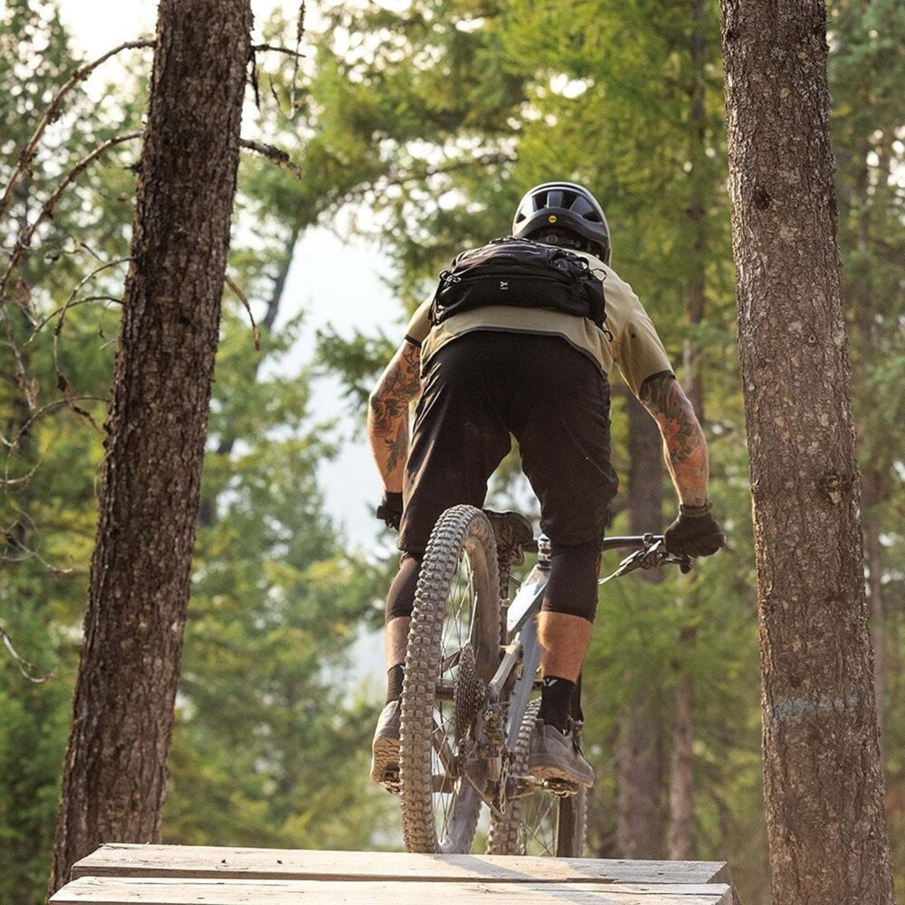 OSPREY RAPTOR 4 marsupio da ciclismo 4 litri con sistema di idratazione integrato scomparti con cerniera e tasche portaoggetti ideale per escursioni in mountain bike e ciclismo