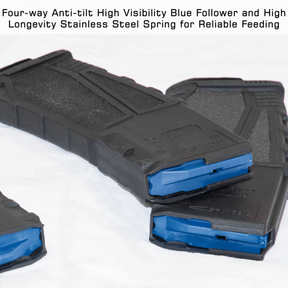 UTG AR15 Polymer Magazine: Caricatore da 30 colpi per calibro .223 Remington e 5.56x45 NATO. Realizzato in polimero ad alta resistenza con texture antiscivolo per un cambio rapido e sicuro. Dotato di elevatore blu anti-inclinazione e molla in acciaio inossidabile per un'alimentazione affidabile.