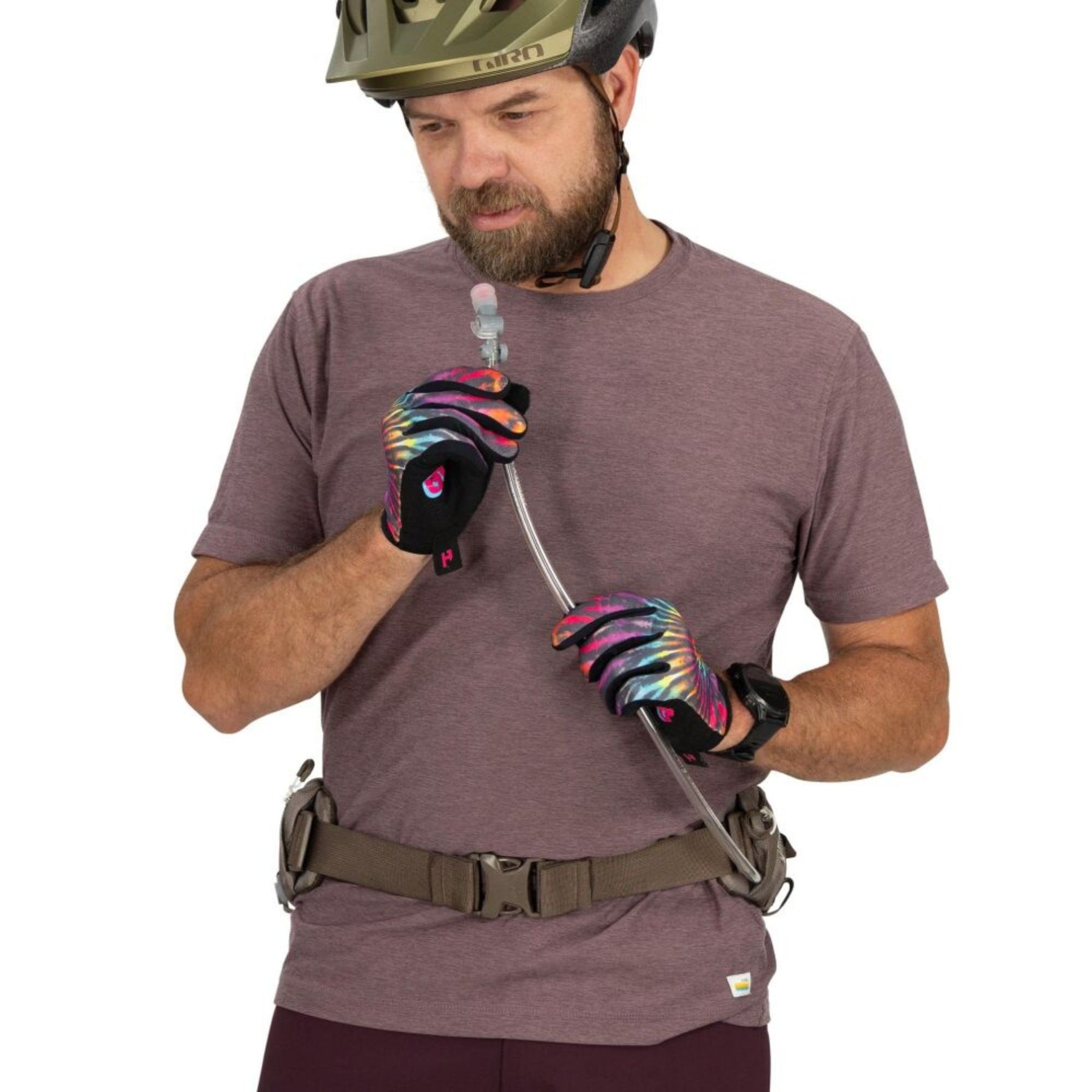 Osprey Seral 7 marsupio idrico da ciclismo e MTB con capacità 7 litri, serbatoio d'acqua integrato, tasche organizer con cerniera e cinghie di compressione stabilizzanti. Collezione 2026.