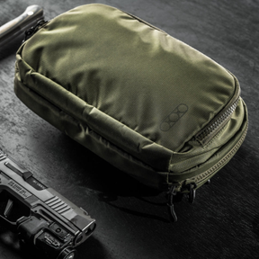 EBERLESTOCK FADE FLEX Marsupio tattico CCW. Versatile marsupio a tracolla per trasporto arma da fuoco con accesso rapido CCW e sistema interno foderato in loop per accessori. Realizzato in Nylon mini-Ripstop 210D, peso 312g e cintura regolabile fino a 55 pollici.