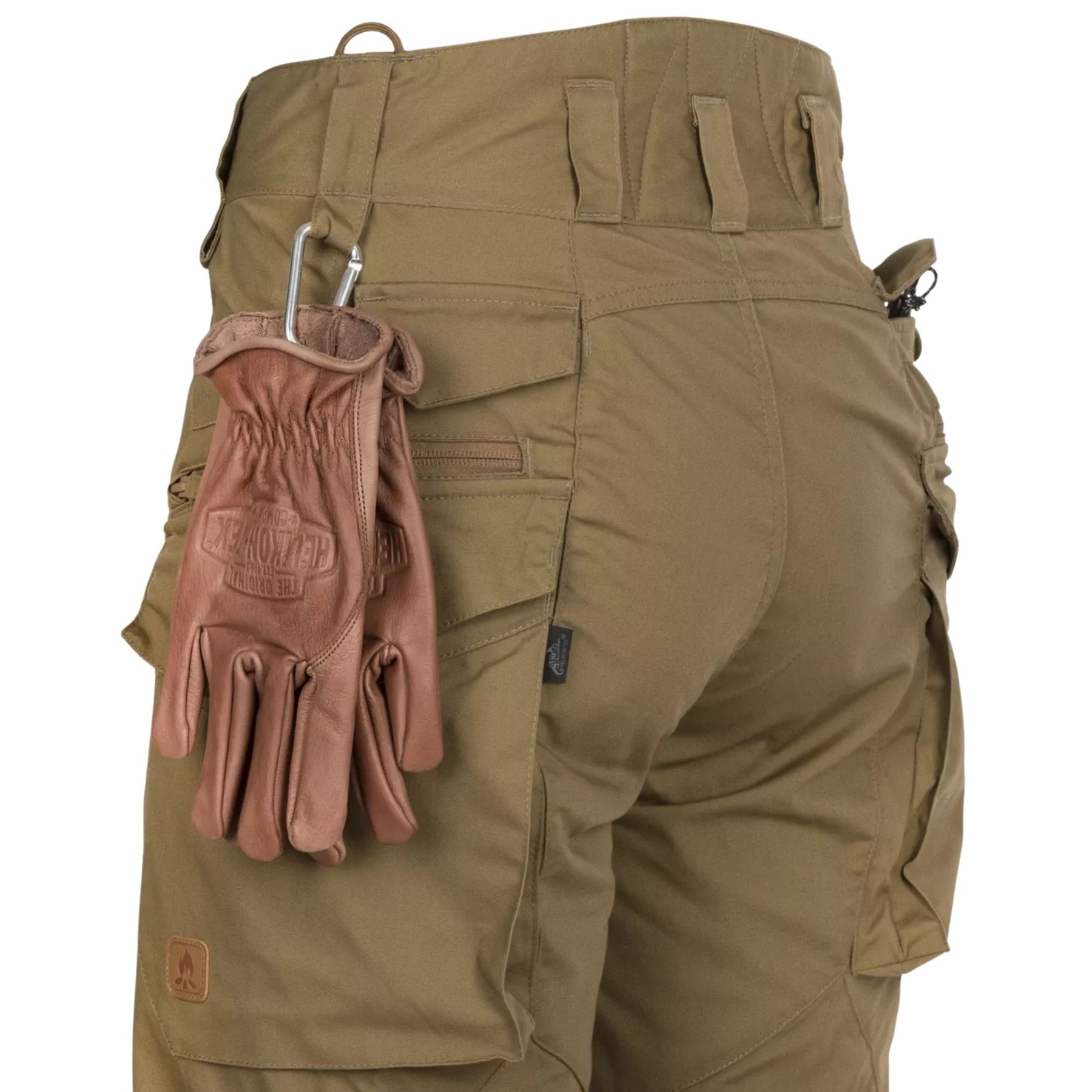 Helikon-Tex Pilgrim Pants pantaloni tecnici in tessuto DuraCanvas con rinforzi sulle ginocchia, tasche e vita rialzata per protezione renale. Ideali per bushcraft, escursionismo e attività outdoor impegnative.