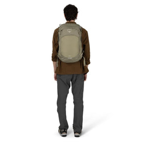 Osprey Nebula 32 Driftshade zaino da 32 litri in edizione limitata con scomparti multipli e spallacci imbottiti ergonomici per outdoor, viaggi, studio e uso quotidiano EDC.