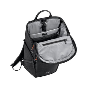 Petzl BUG zaino compatto da 18 litri ergonomico con apertura superiore, fettuccia portacorda, cinghie di compressione e scomparto imbottito, ideale per arrampicata su vie lunghe, outdoor e uso quotidiano.