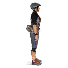 Osprey Seral 7 marsupio idrico da ciclismo e MTB con capacità 7 litri, serbatoio d'acqua integrato, tasche organizer con cerniera e cinghie di compressione stabilizzanti. Collezione 2026.