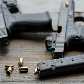 UTG | GL933 POLYMER MAGAZINE - 33 RND, 9 MM - Caricatore Glock, 33 colpi, 9 mm - BackPacco - BP-UTG-RBT-GL933