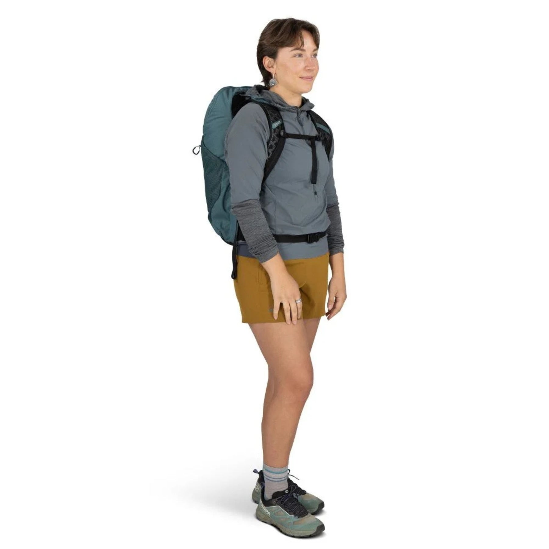 Osprey Hikelite LT 16 zaino tecnico da escursionismo giornaliero ultraleggero con capacità 16 L dotato di schienale ventilato AirSpeed tasche laterali in rete elastica e spallacci traspiranti. Zaino da trekking ideale per camminate outdoor e gite in giornata.