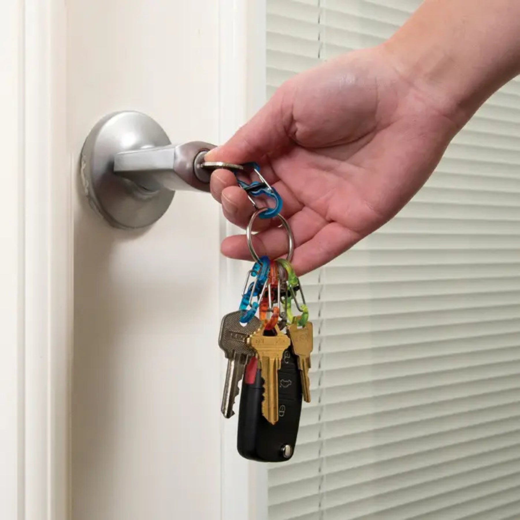 Nite Ize KeyRing S-Biner anello portachiavi con sei mini moschettoni a doppia leva per organizzazione e sicurezza chiavi in confezione originale