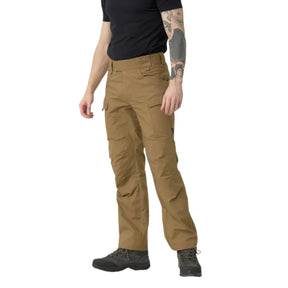 Helikon-Tex UTP Pants Pantaloni tecnici low profile in polycotton stretch ripstop con tasche multiple e ginocchia sagomate per massima mobilita e uso tattico