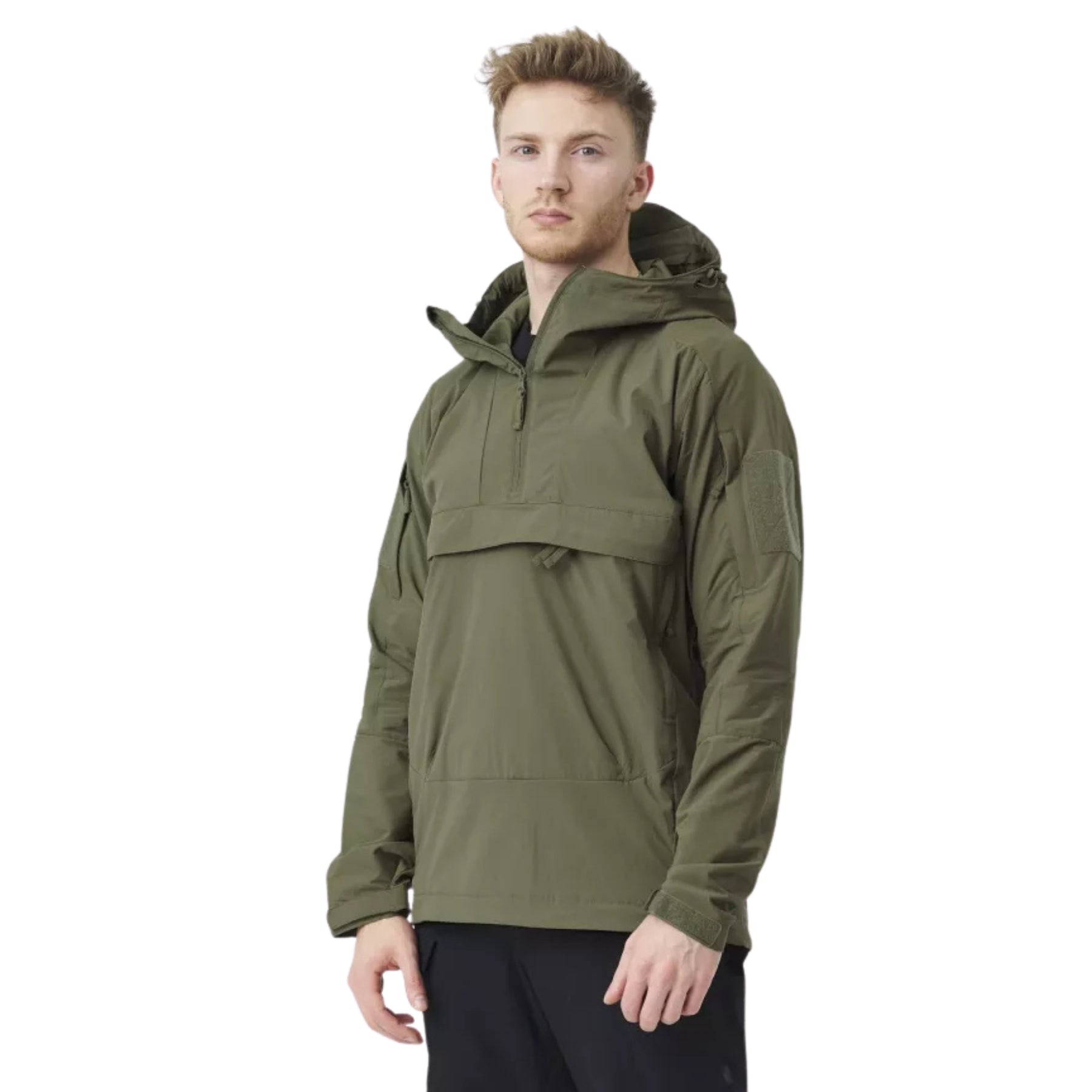 Helikon-Tex Mistral Anorak Jacket KU-MSL-NL giacca soft shell antivento e idrorepellente in tessuto elastico StormStretch con cappuccio regolabile, ampia tasca frontale a marsupio con organizer interno, tasche omerali e zip di ventilazione YKK per trekking, bushcraft e outdoor