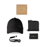 Set Extrema Ratio The Carry Box in edizione limitata, confezione regalo che include un coltello chiudibile BFK EVO, un cappellino nero da baseball, un portafoglio in pelle nero e una piastrina multifunzione in metallo (card tool)