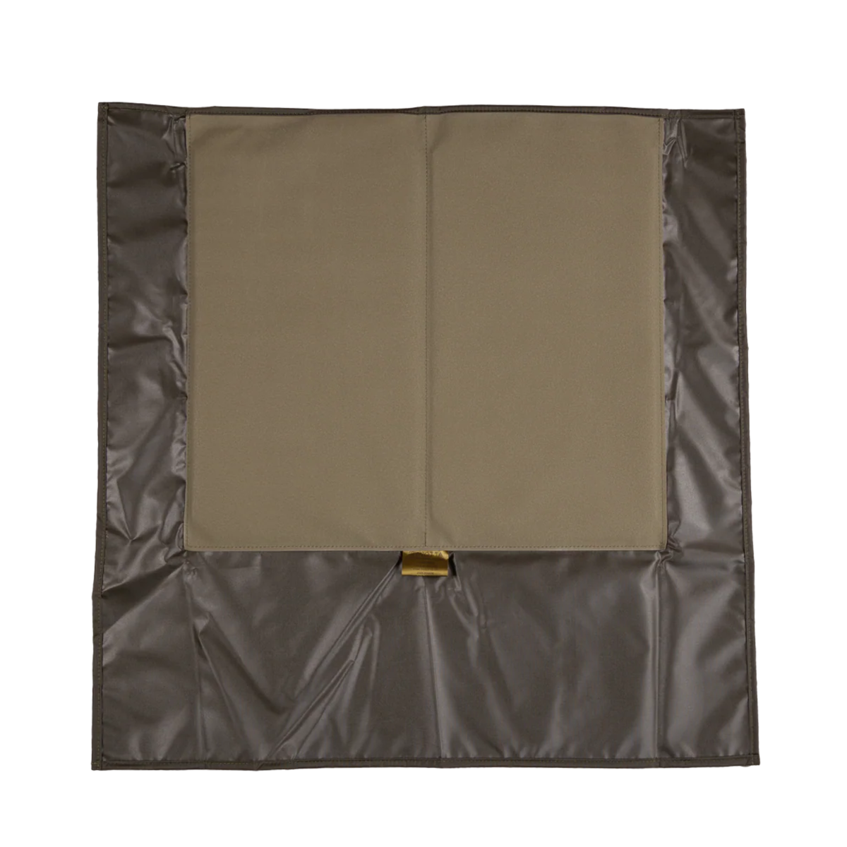 Savotta Sitting Pad, tappetino isolante pieghevole per sedersi, cuscino imbottito da campeggio e bushcraft, per isolamento termico e comfort, su backpacco.it