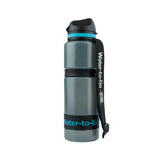 Water-to-Go Eco Active Bottle 75 cl borraccia filtrante con sistema di purificazione avanzato cinturino da polso integrato e chiusura di sicurezza ideale per attività outdoor escursionismo e sport.