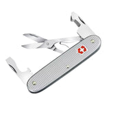 Victorinox Companion Slim Alox coltello multiuso ultra sottile con guance in alluminio zigrinato, forbici, apripacchi con punta cacciavite e apribottiglie. Strumento tascabile svizzero essenziale e resistente per il trasporto quotidiano.