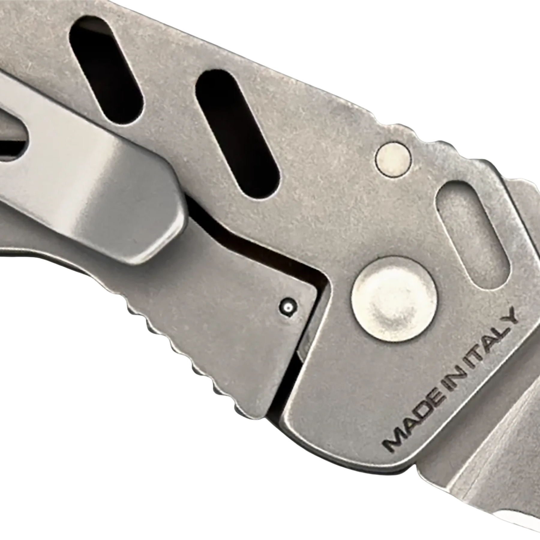 Extrema Ratio ANT SP: Coltello chiudibile EDC ultra-compatto e leggero. Lama in acciaio Bohler N690 e impugnatura in alluminio anticorodal anodizzato. Dotato di asola per cordino. Design minimalista ideale per porto quotidiano e utility.