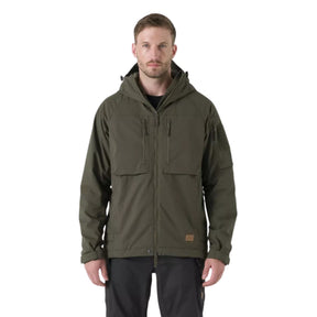 Helikon-Tex Winter Yukon Jacket giacca invernale tecnica con cappuccio regolabile imbottito, zip frontale a doppio cursore, tasche pettorali con cerniera, pannello a strappo sulla manica e fondo regolabile vista a tre quarti per outdoor