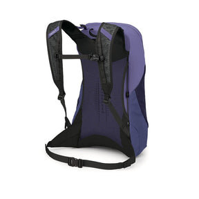 Osprey Hikelite LT 16 zaino tecnico da escursionismo giornaliero ultraleggero con capacità 16 L dotato di schienale ventilato AirSpeed tasche laterali in rete elastica e spallacci traspiranti. Zaino da trekking ideale per camminate outdoor e gite in giornata.