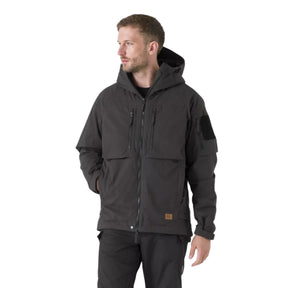 Helikon-Tex Winter Yukon Jacket giacca invernale tecnica con cappuccio regolabile imbottito, zip frontale a doppio cursore, tasche pettorali con cerniera, pannello a strappo sulla manica e fondo regolabile vista a tre quarti per outdoor