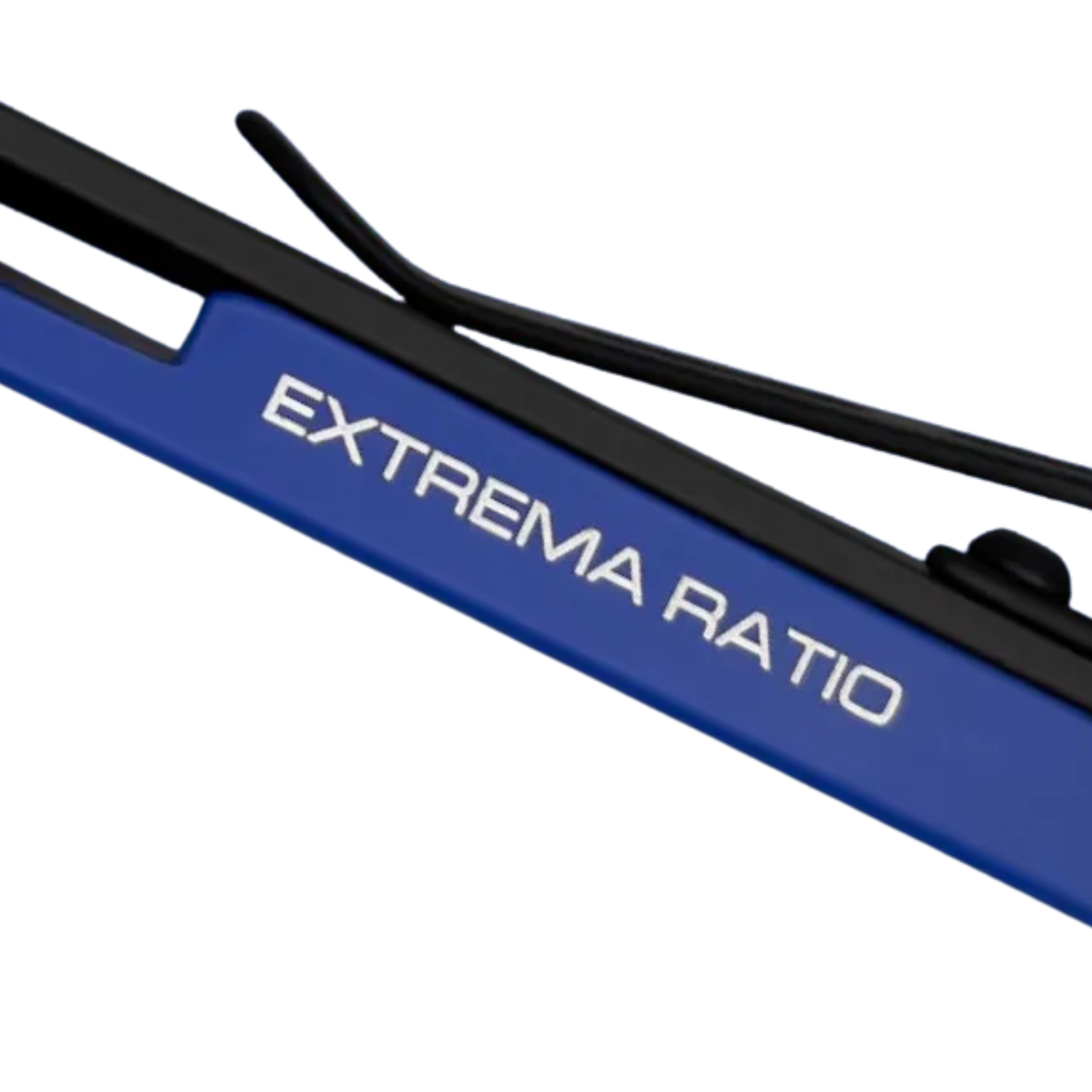 Extrema Ratio ANT Urban SF: Coltello chiudibile EDC compatto con lama sheepfoot in acciaio Bohler N690. Versione Urban caratterizzata da impugnatura in alluminio anticorodal anodizzato. Sistema di chiusura Frame Lock e struttura ultra-leggera per porto quotidiano.