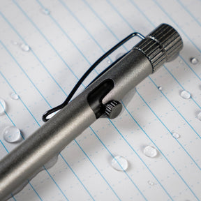RITE IN THE RAIN | GUNMETAL BOLT - ACTION PEN G16 - Penna pressurizzata - BackPacco - BP-RITR-G16