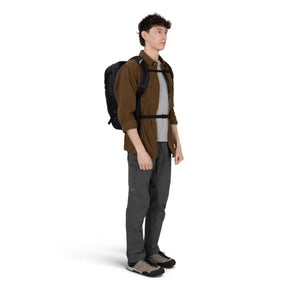 Osprey Nebula 32 Driftshade zaino da 32 litri in edizione limitata con scomparti multipli e spallacci imbottiti ergonomici per outdoor, viaggi, studio e uso quotidiano EDC.