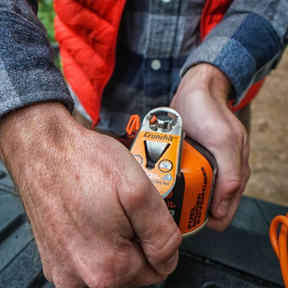 JETBOIL | CRUNCHIT - Apri cartuccia del gas